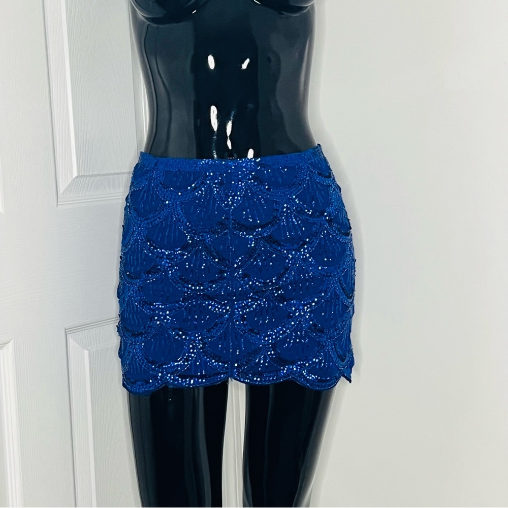 Francesca’s Collection Sequin Mini Skirt